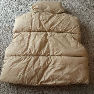 Amazon cropped Women's Puffer Jacket - Tan